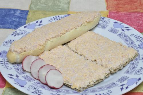 Pražská šunková pěna s česnekem  – Snadné Česko recept, zvládnete za Do 30 minut